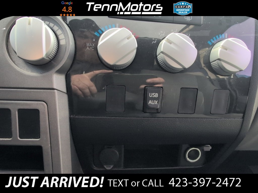 Used 2011 Toyota Tundra 4x4 CrewMax image 19