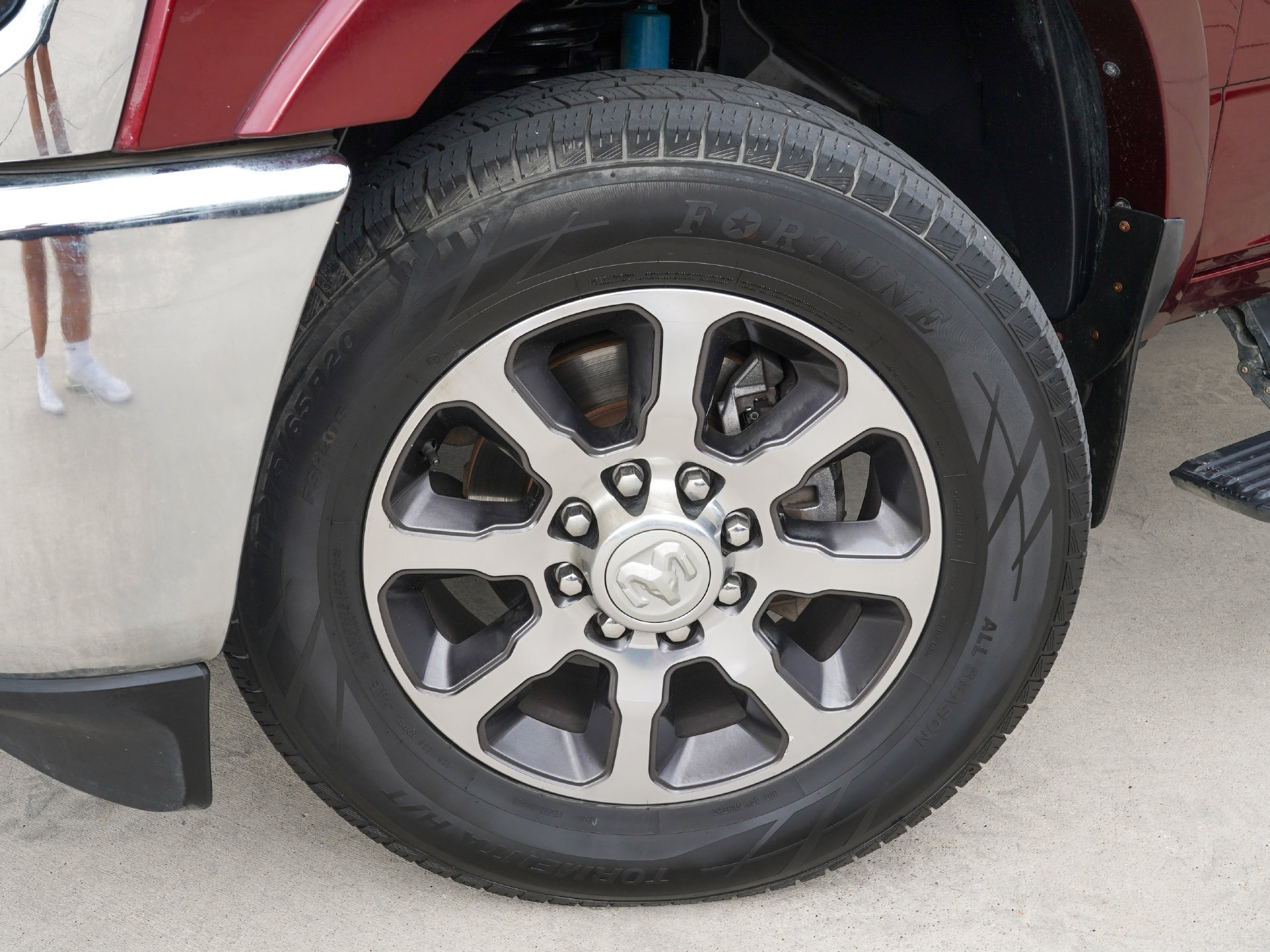Used 2019 RAM 2500 Limited AWD/4WD image 30