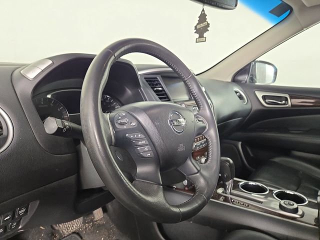 Used 2016 Nissan Pathfinder SL w/ Trailer Tow Package AWD/4WD image 15