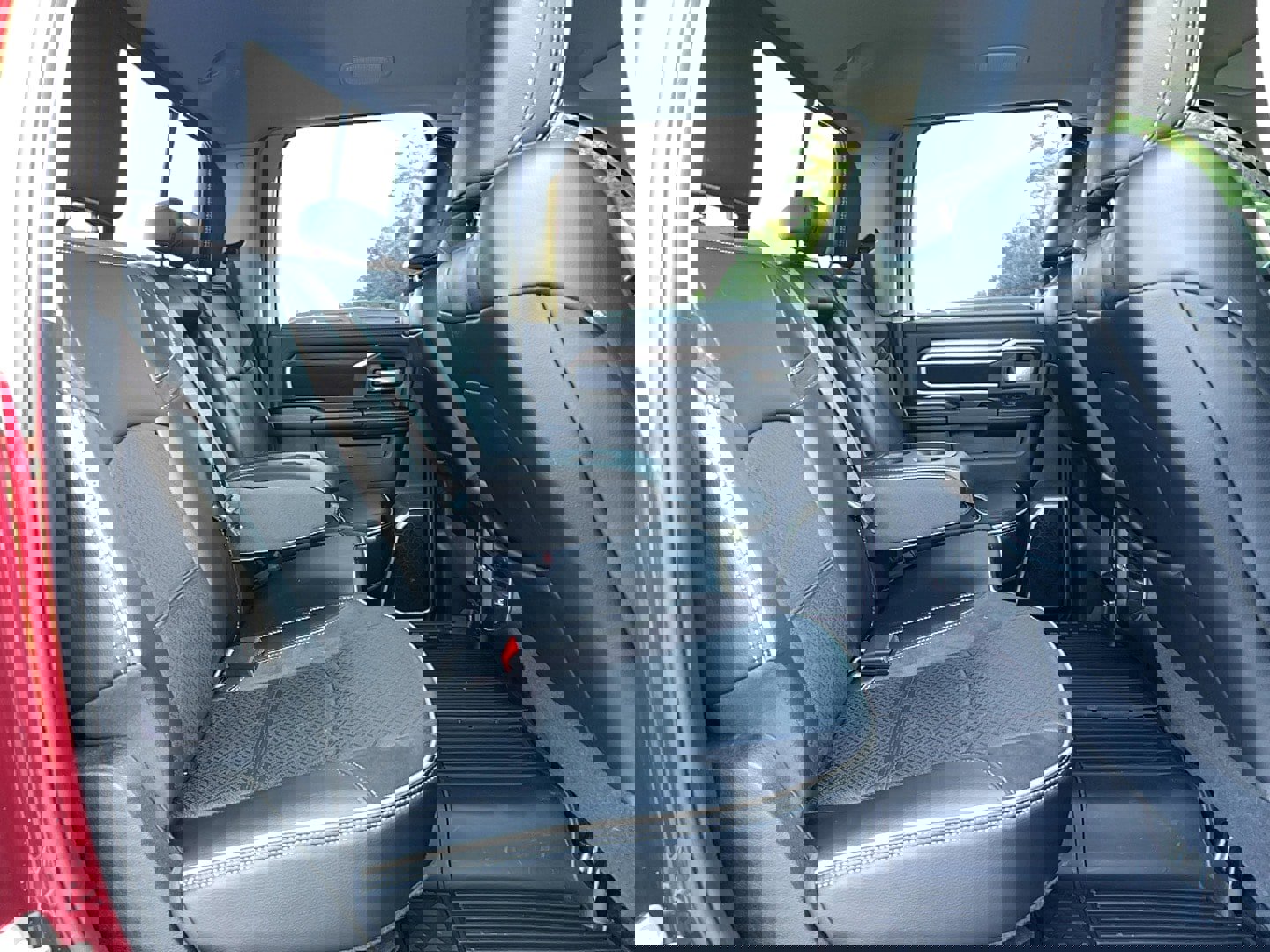 Used 2024 RAM 3500 Laramie w/ Towing Technology Group image 31