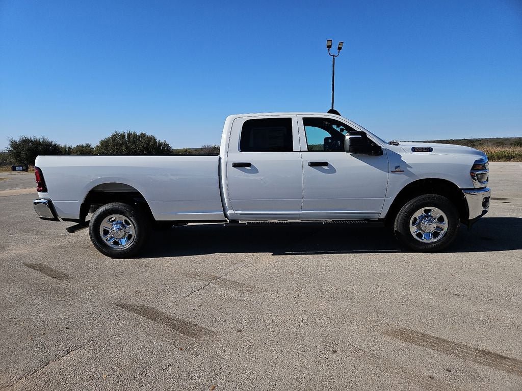 New 2026 RAM 2500 Tradesman AWD/4WD image 8
