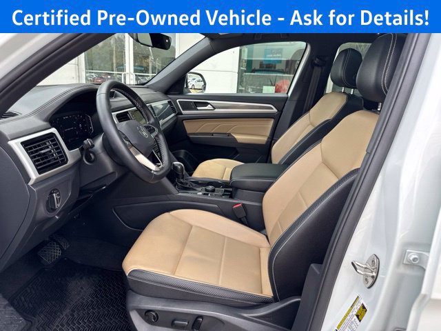 Certified 2023 Volkswagen Atlas Cross Sport SE w/ Panoramic Sunroof Package AWD/4WD image 10