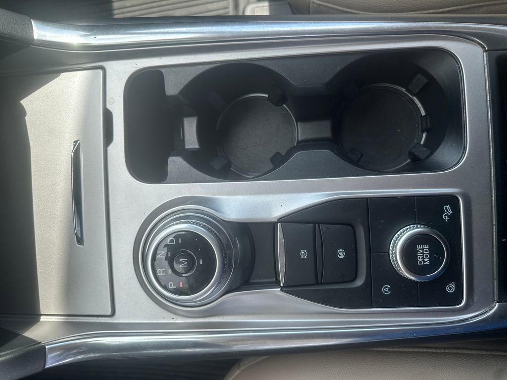 Used 2020 Ford Explorer Limited AWD/4WD image 17