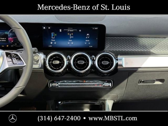Certified 2026 Mercedes-Benz GLB 250 4MATIC image 11