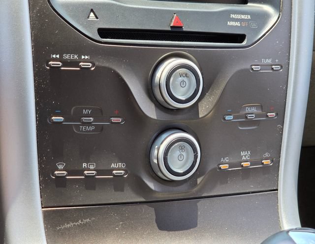 Used 2013 Ford Edge SEL FWD image 26