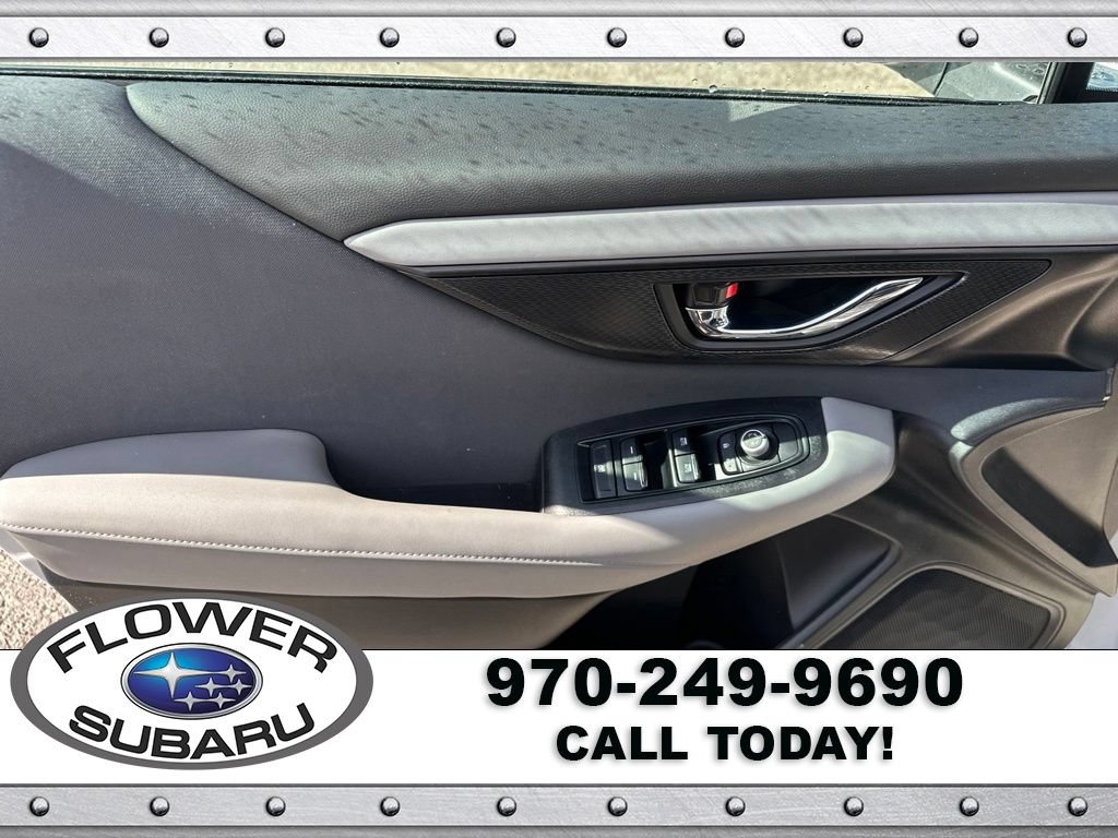 Used 2025 Subaru Outback Premium w/ Popular Package #1A AWD/4WD image 24