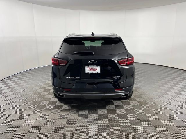 Used 2023 Chevrolet Blazer Premier w/ Enhanced Convenience Package image 6