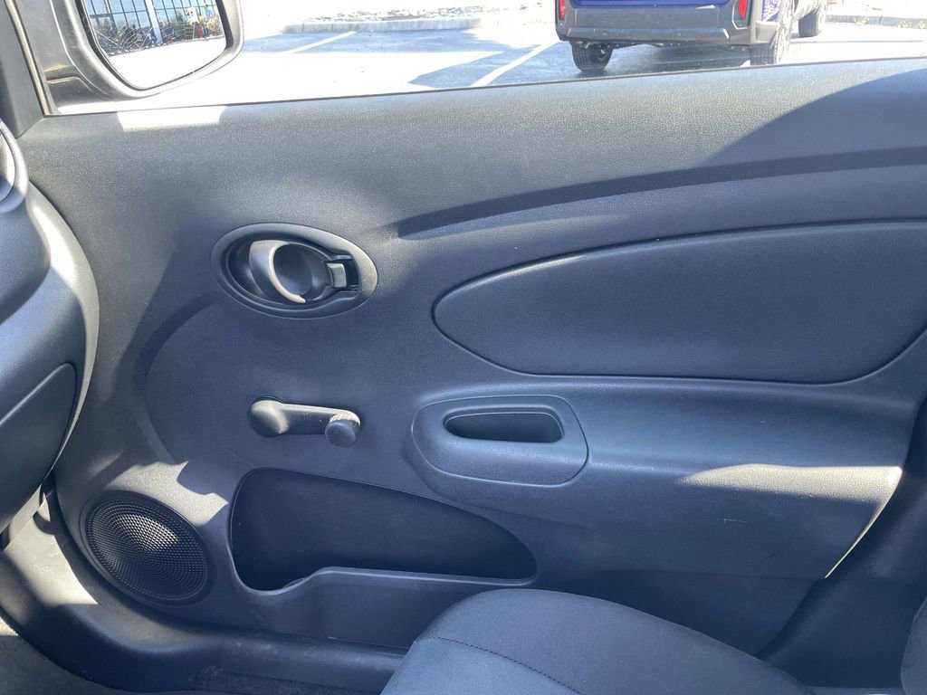 Used 2018 Nissan Versa S image 17