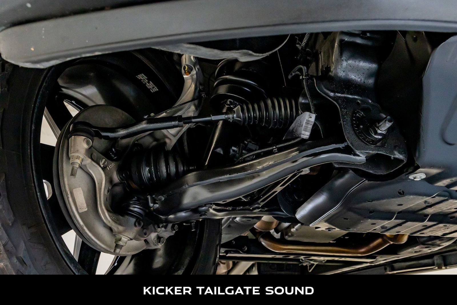 Used 2024 GMC Sierra 1500 Denali Ultimate image 12