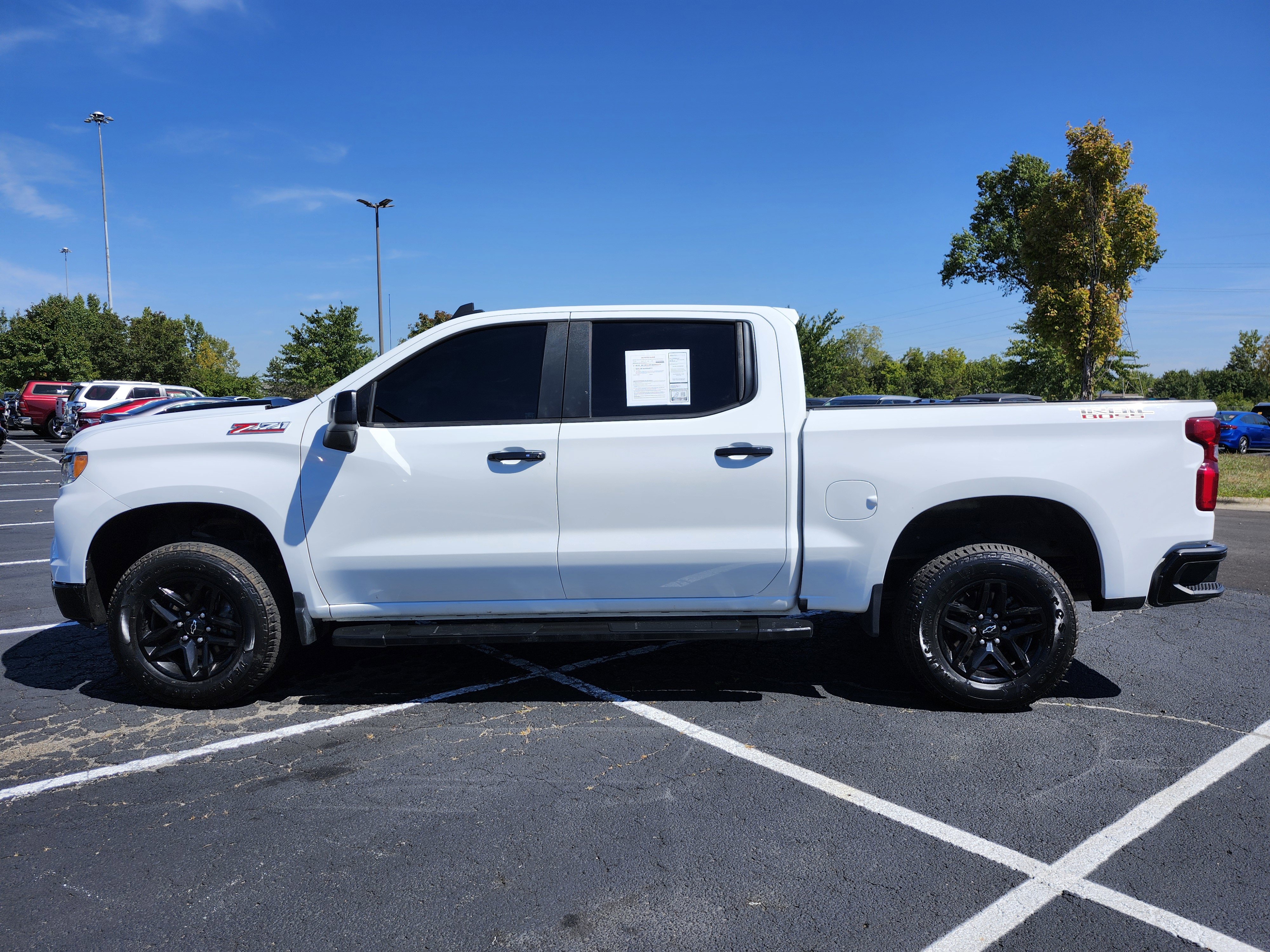 Used 2023 Chevrolet Silverado 1500 LT Trail Boss w/ Protection Package image 8