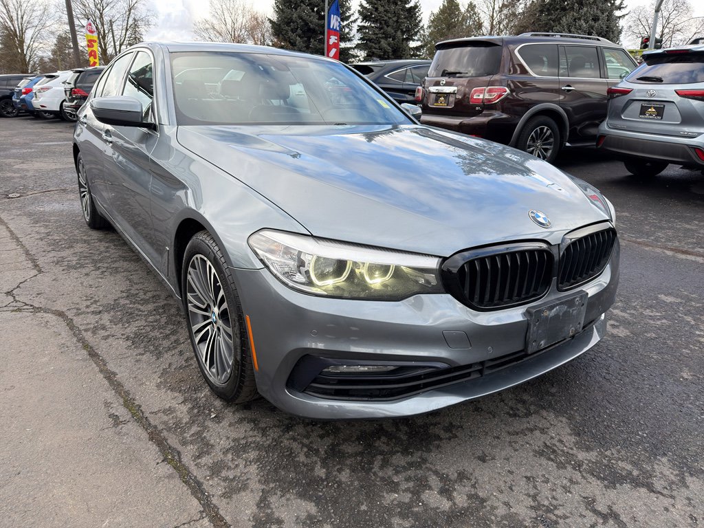 Used 2018 BMW 530i xDrive AWD/4WD image 8