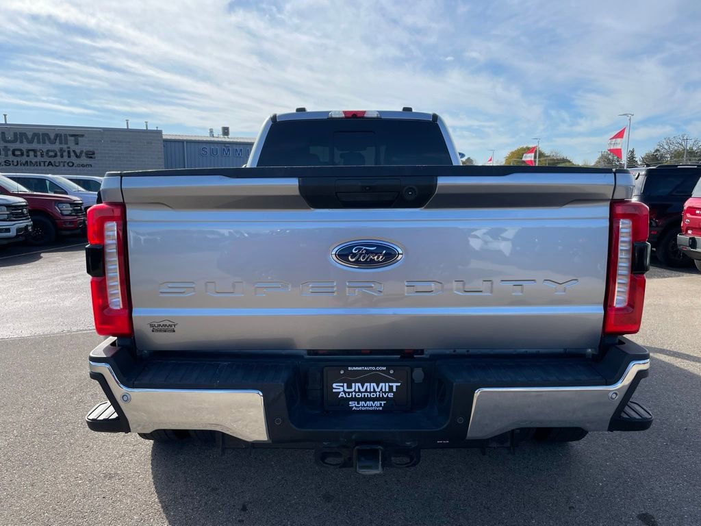 Used 2023 Ford F450 XLT w/ 360-Degree Camera Package AWD/4WD image 32