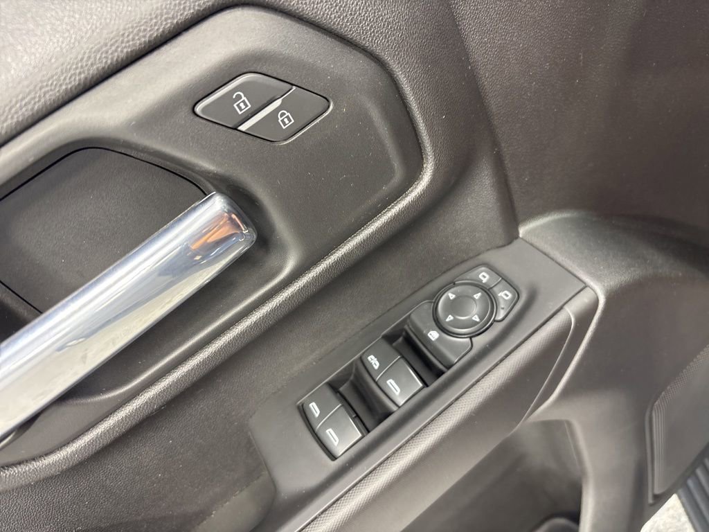 Used 2022 Chevrolet Silverado 1500 Custom AWD/4WD image 28