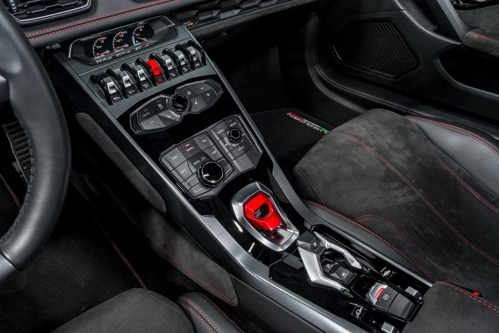 Used 2019 Lamborghini Huracan LP 580-2 image 23