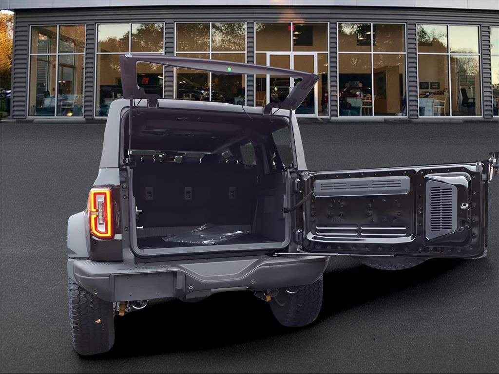 New 2025 Ford Bronco Badlands w/ Sasquatch Package image 5