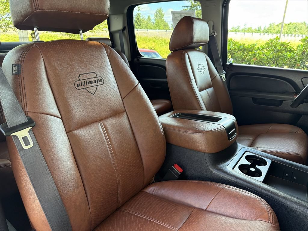 Used 2014 Chevrolet Silverado 2500 LTZ AWD/4WD image 28