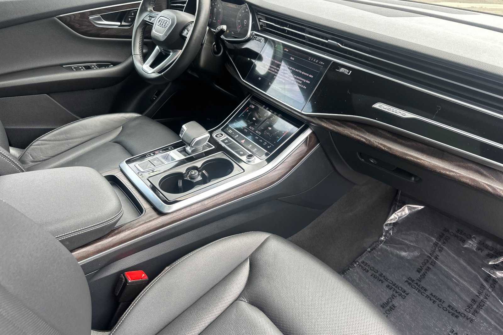 Used 2021 Audi Q8 Premium Plus w/ Premium Plus Package image 17