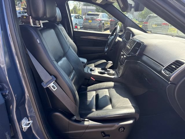 Used 2019 Jeep Grand Cherokee Limited AWD/4WD image 9