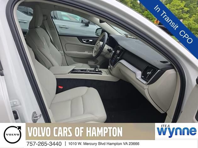 Used 2025 Volvo S60 B5 Core AWD/4WD image 7