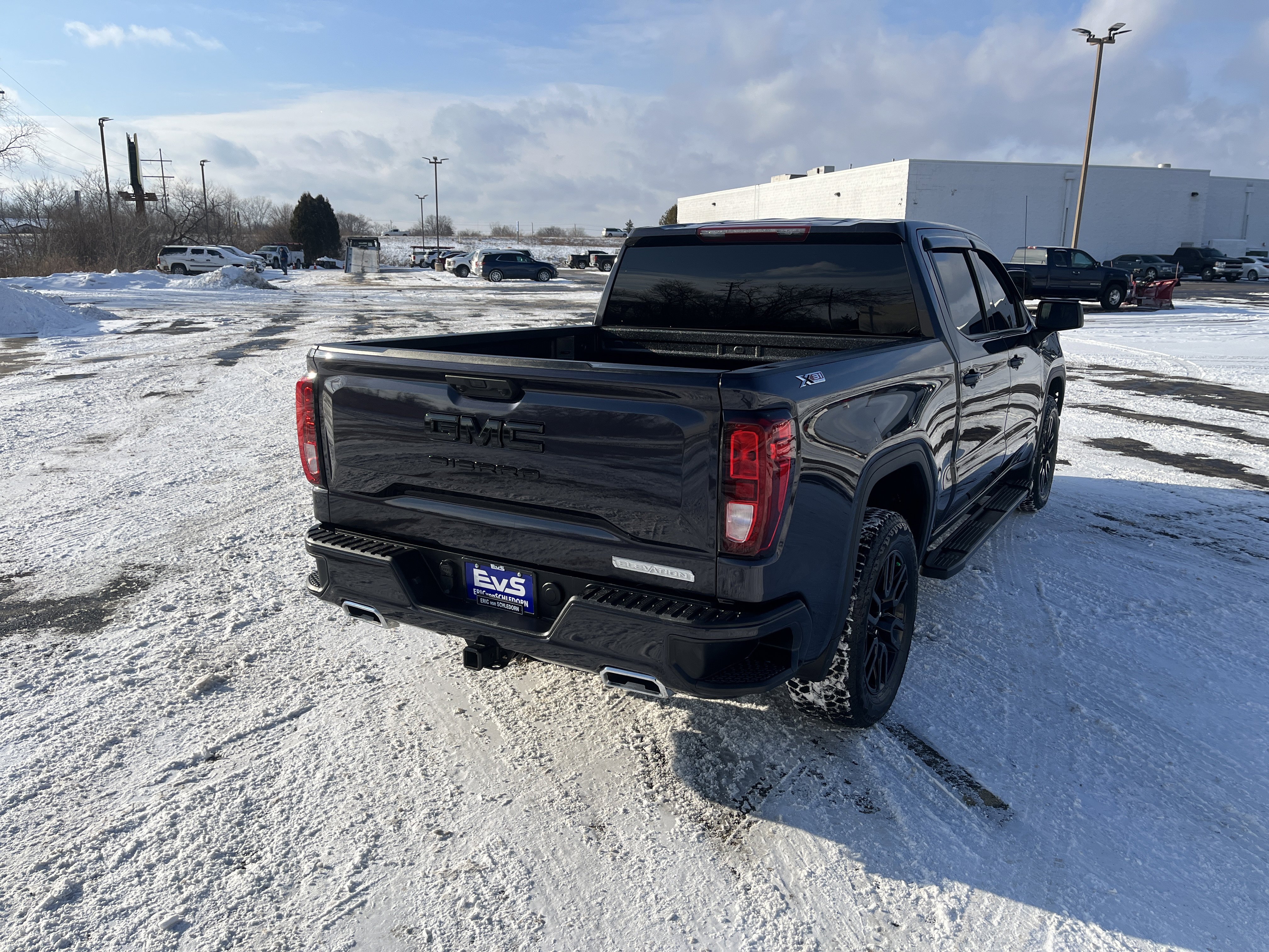 Used 2025 GMC Sierra 1500 Elevation w/ X31 Off-Road Package image 6