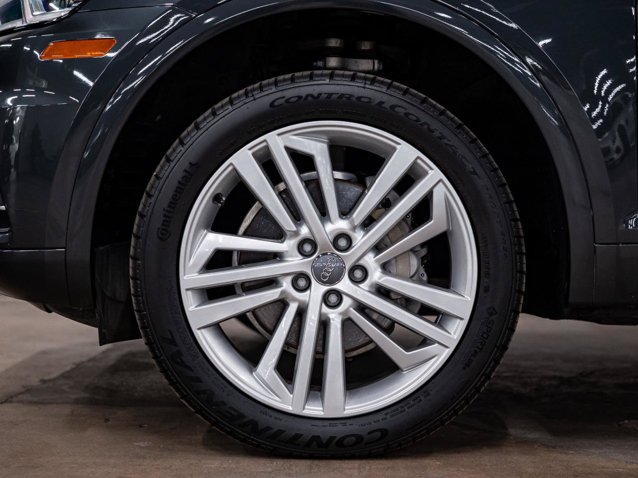 Used 2018 Audi Q5 2.0T Premium Plus w/ Premium Plus Package AWD/4WD image 26