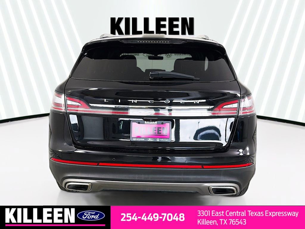 Used 2021 Lincoln Nautilus Reserve w/ Equipment Group 201A image 7