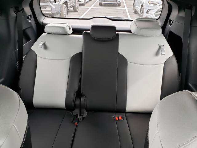 New 2026 Toyota Sienna XSE AWD/4WD image 13