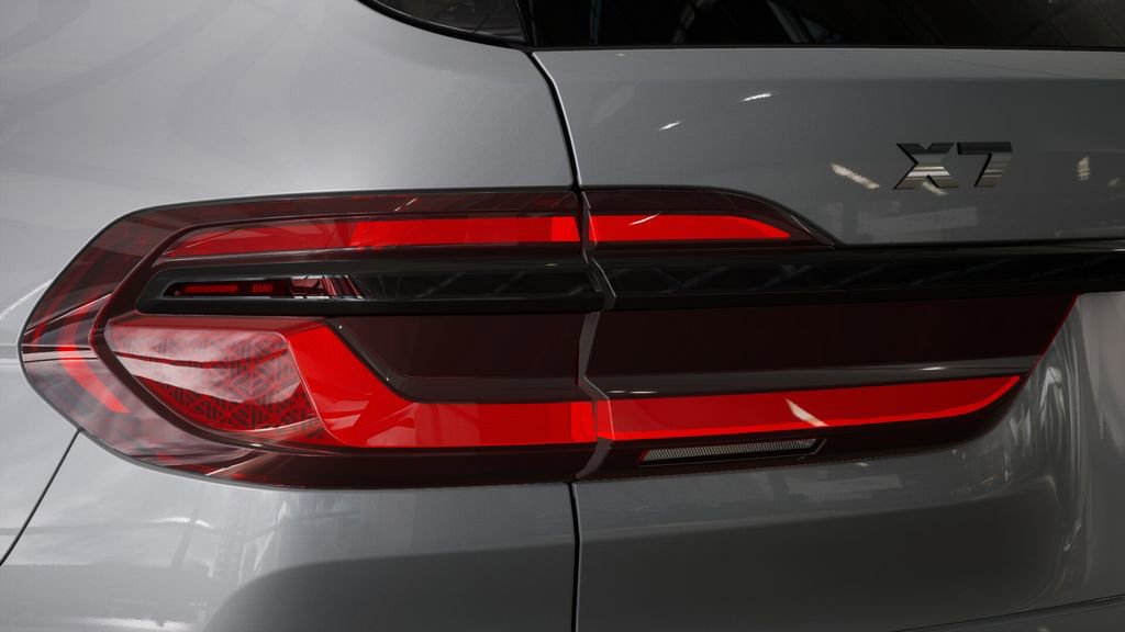 Used 2026 BMW X7 M60i image 35
