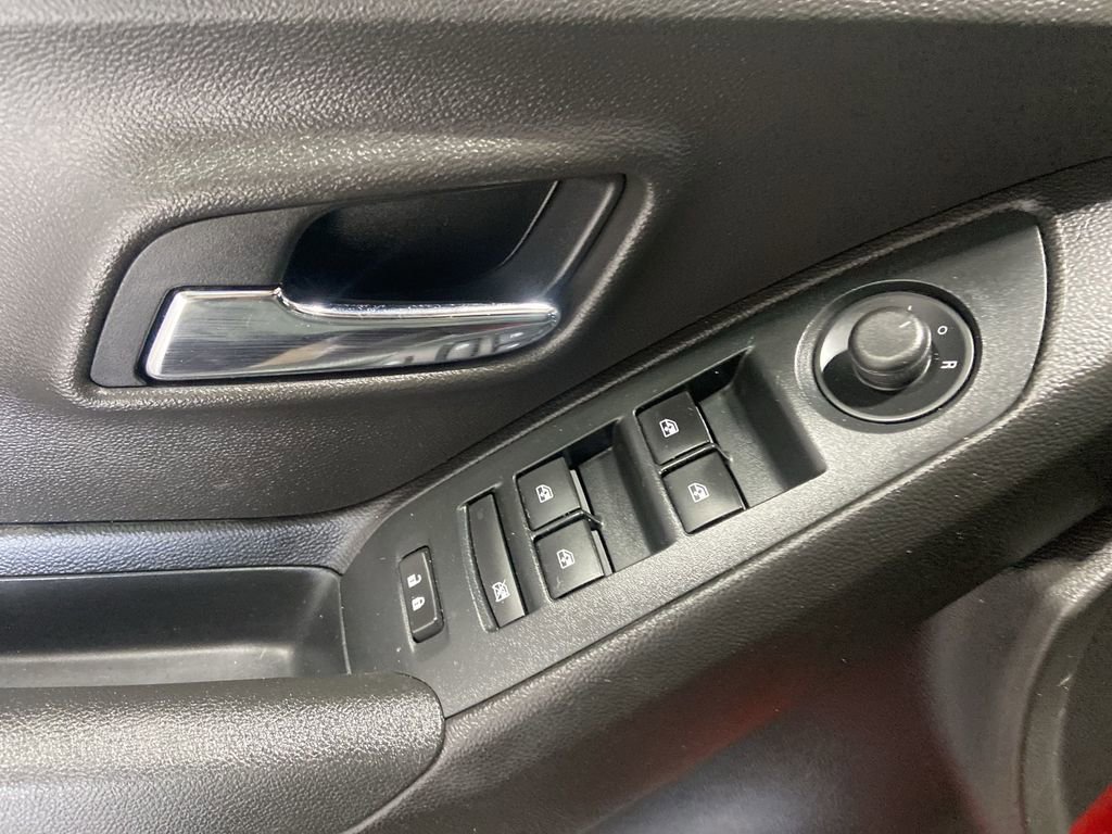Used 2017 Chevrolet Trax LT w/ LT Convenience Package image 22