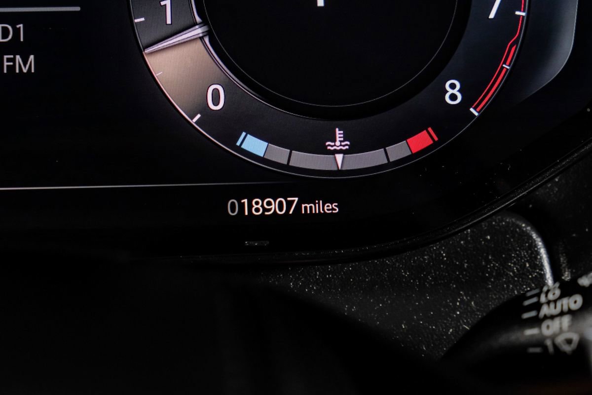 Used 2024 Land Rover Range Rover SE image 19