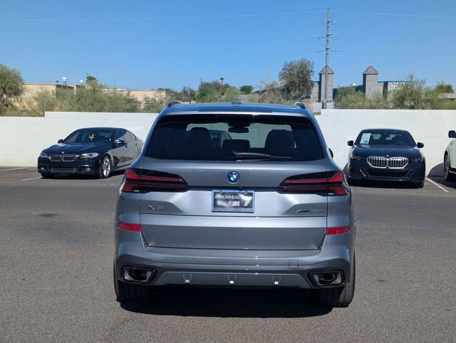 New 2026 BMW X5 xDrive50e w/ M Sport Package AWD/4WD image 7