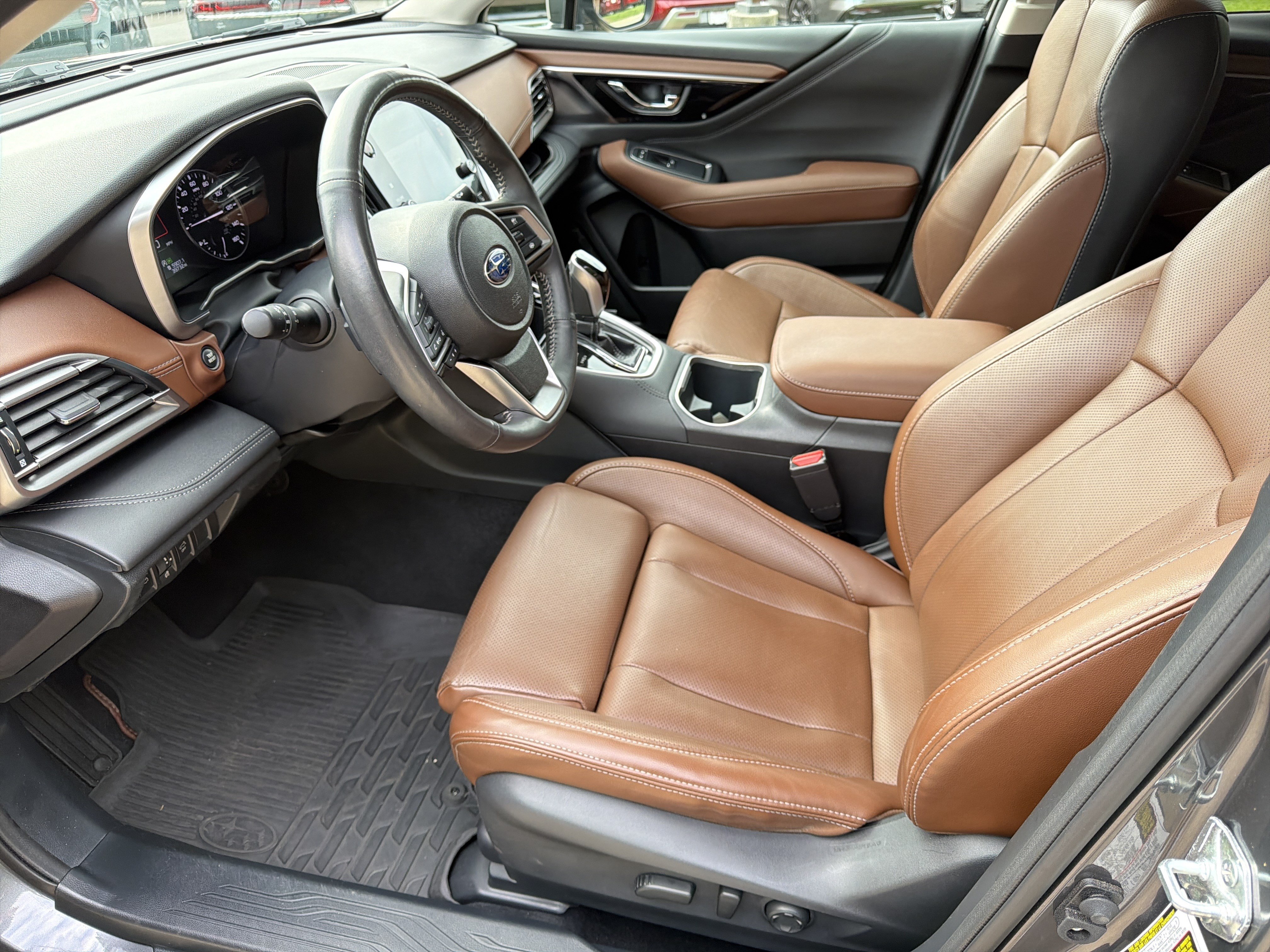 Used 2024 Subaru Outback Touring XT AWD/4WD image 13
