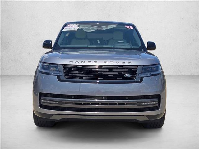 Used 2025 Land Rover Range Rover SE AWD/4WD video 2