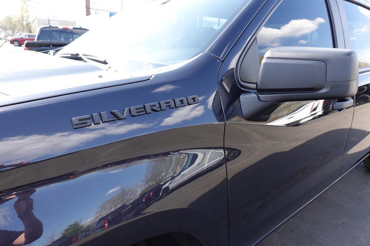 Used 2024 Chevrolet Silverado 1500 W/T w/ WT Fleet Convenience Package AWD/4WD image 8