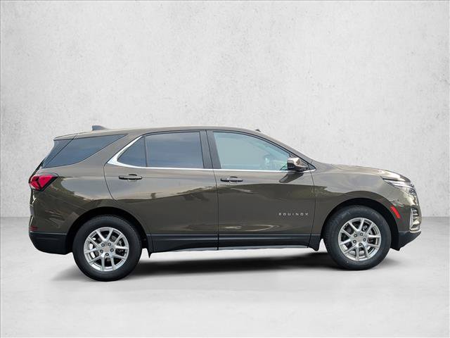 Used 2023 Chevrolet Equinox LT AWD/4WD image 4