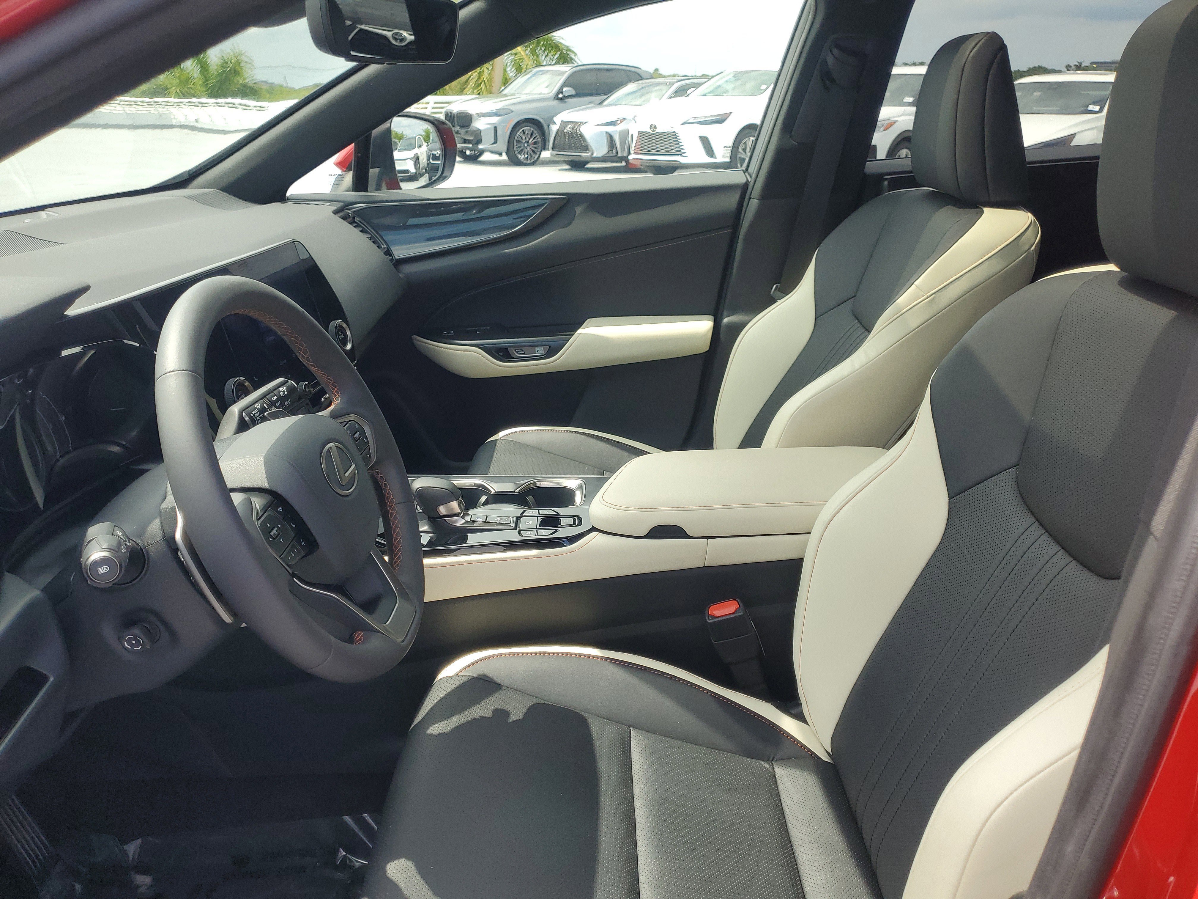 Used 2023 Lexus NX 350 AWD image 15