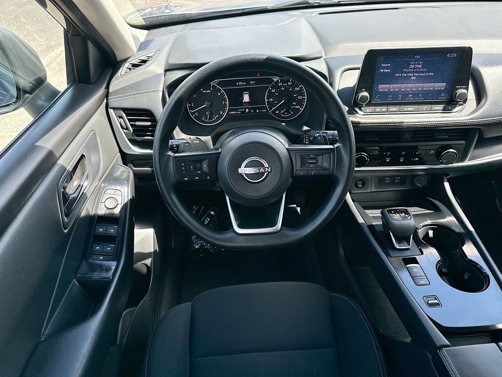 Used 2024 Nissan Rogue S FWD image 20