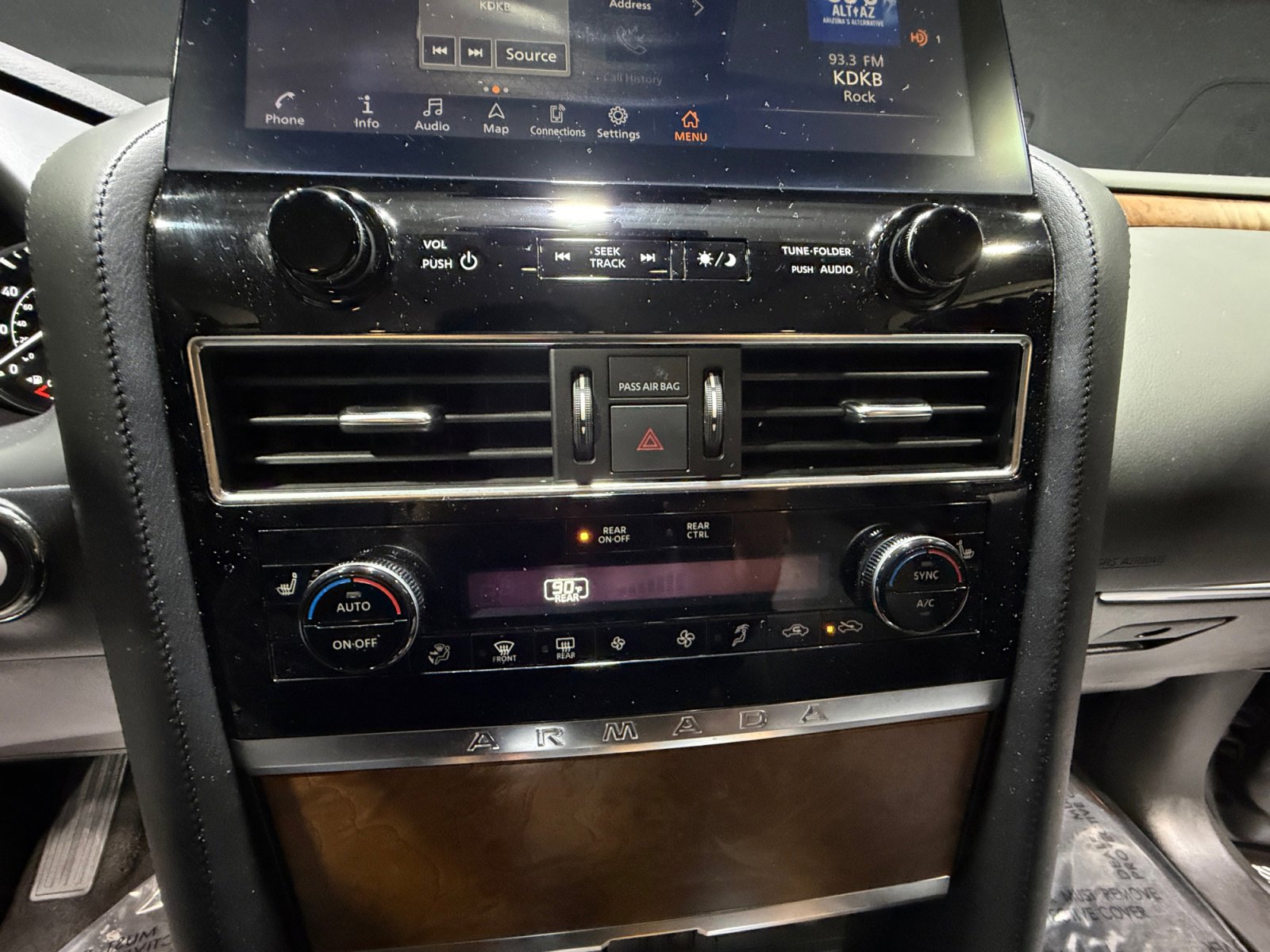 Certified 2021 Nissan Armada SL image 12