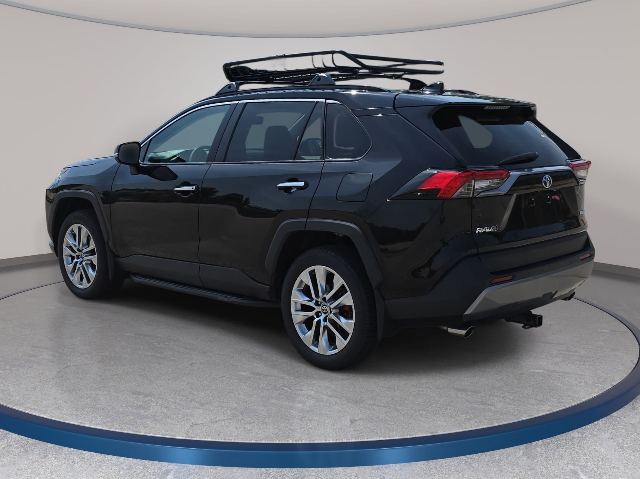 Used 2025 Toyota RAV4 Limited image 7