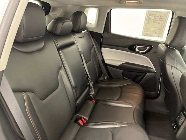 Used 2022 Jeep Compass Limited w/ Elite Group AWD/4WD image 16