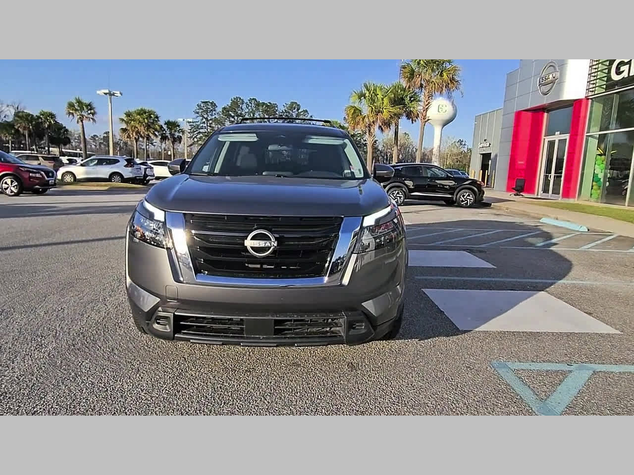 Used 2024 Nissan Pathfinder SV w/ Cargo Package image 19