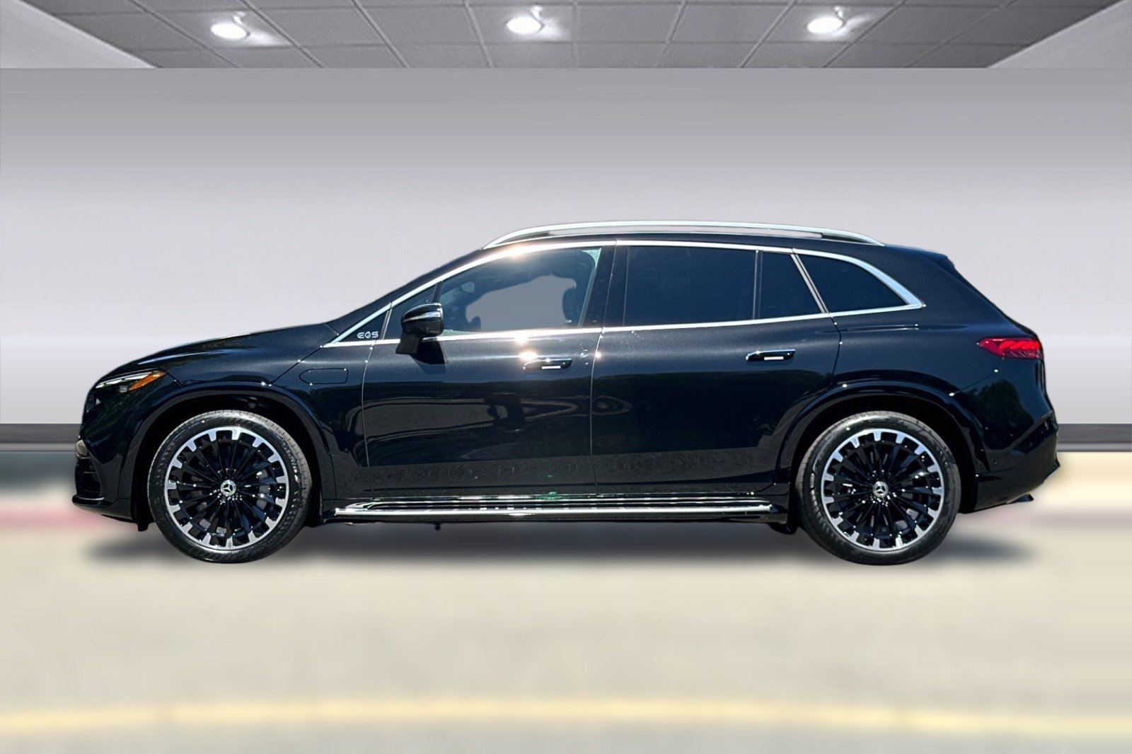 New 2026 Mercedes-Benz EQS 400 4MATIC SUV image 2