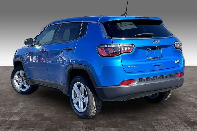 Used 2023 Jeep Compass Sport AWD/4WD image 12