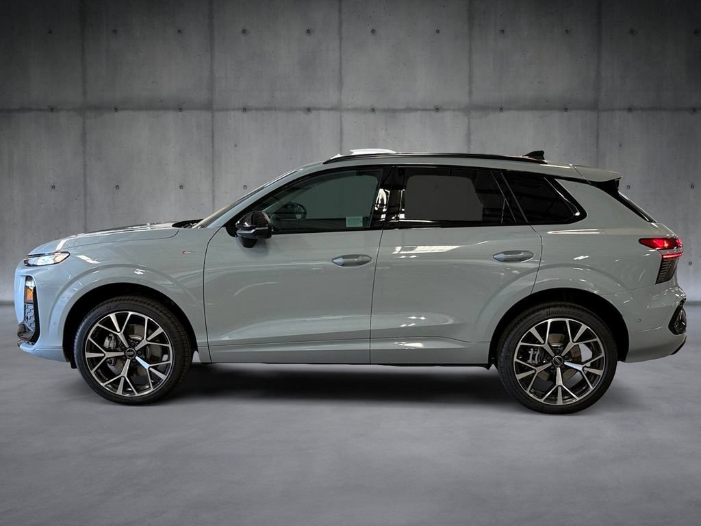 New 2026 Audi Q3 quattro 2.0T AWD/4WD image 2