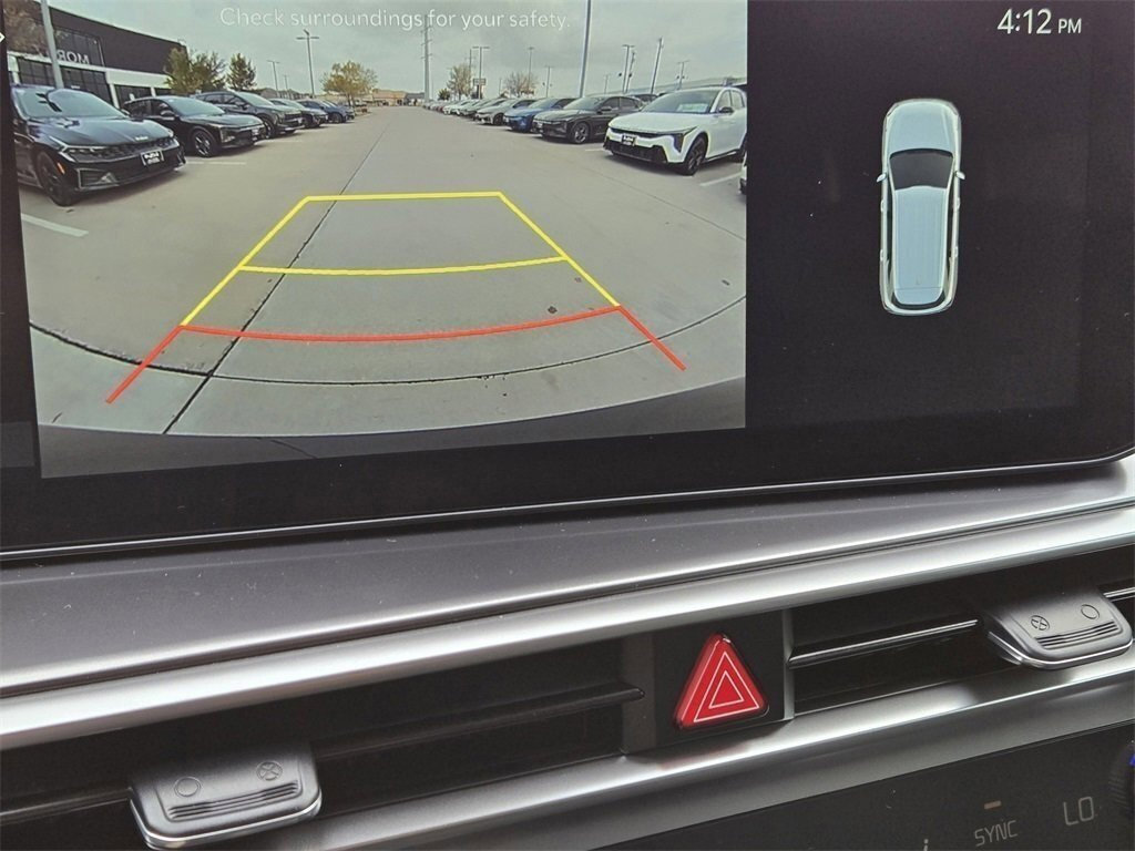 New 2025 Kia Sorento S image 15