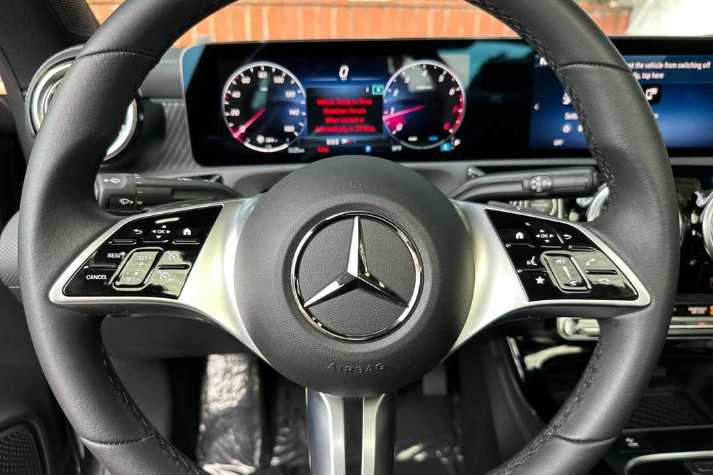 Certified 2026 Mercedes-Benz CLA 250 image 27