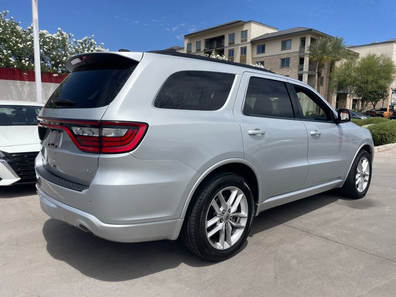 Used 2024 Dodge Durango R/T AWD/4WD image 2