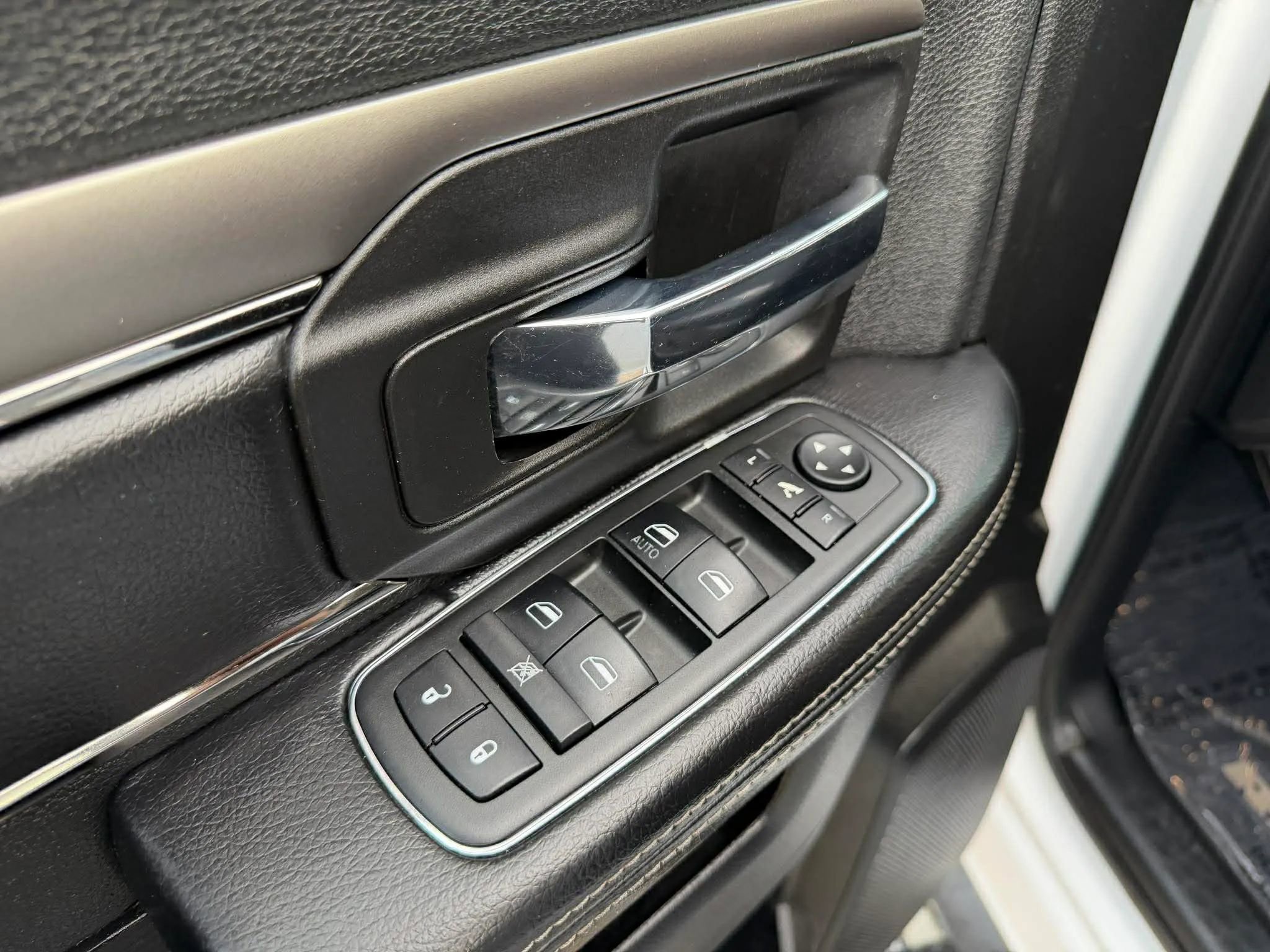 Used 2013 RAM 1500 Sport AWD/4WD image 11
