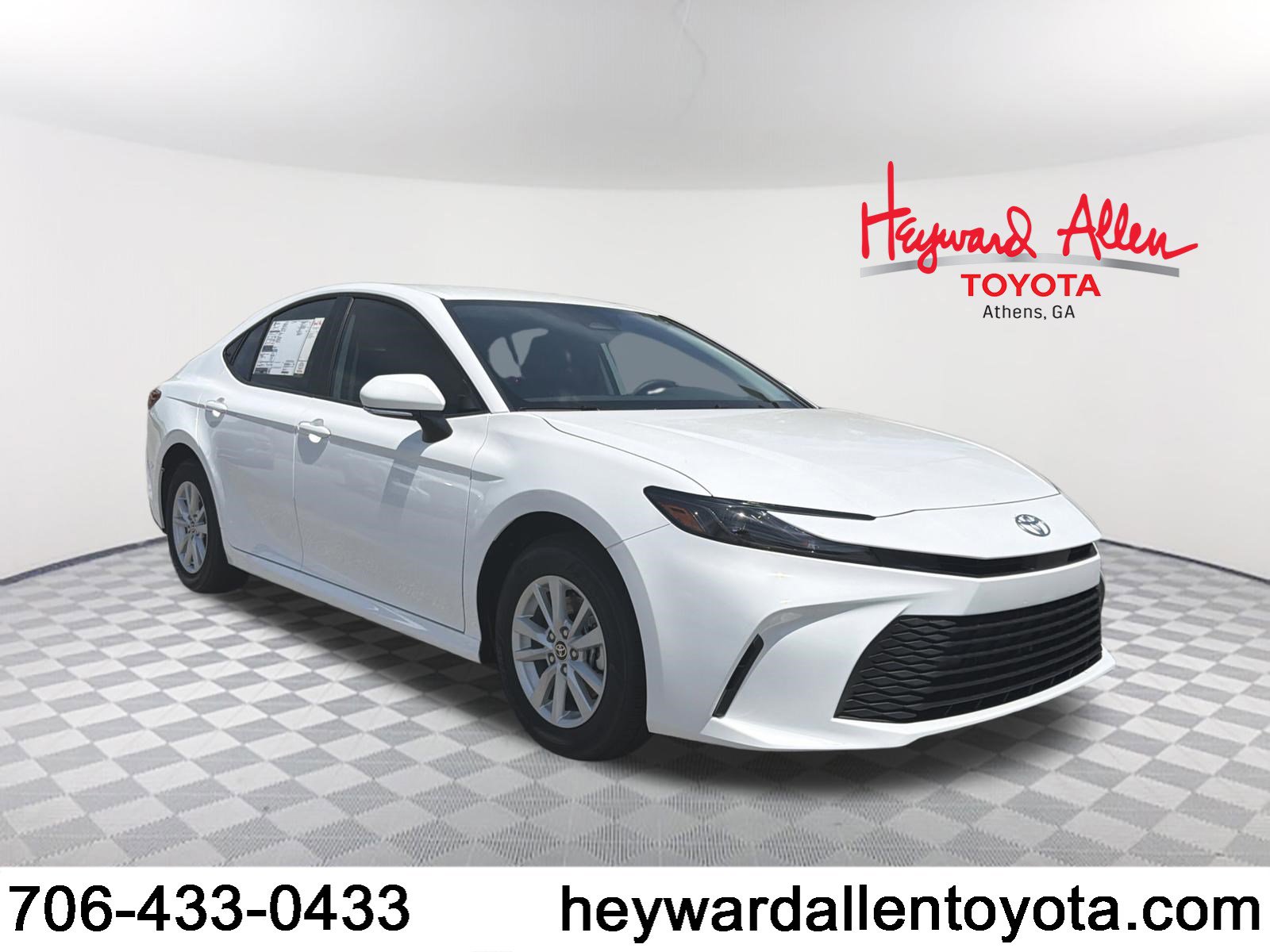 New 2026 Toyota Camry LE AWD/4WD image 1
