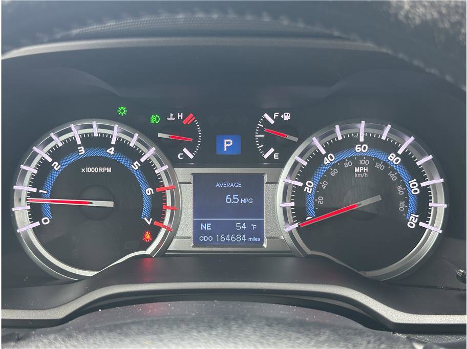 Used 2015 Toyota 4Runner Limited AWD/4WD image 22